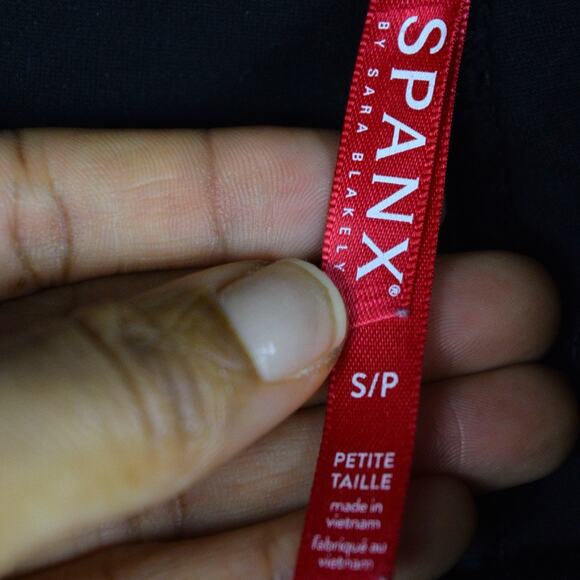 Spanx Black The Perfect Pant Ankle Ponte 4 Pocket High Waist Shaping S PETITIE - Picture 11 of 13